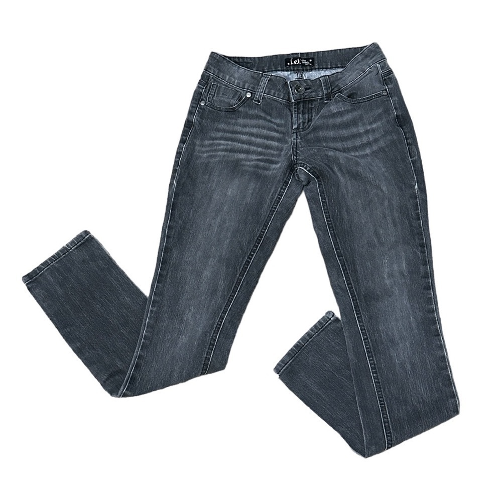L.E.I. Ashley Louise Denim Distressed Jeans Size 0